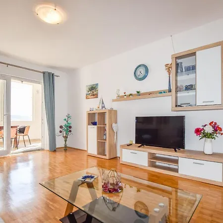 Holiday home House Marko Nevidane