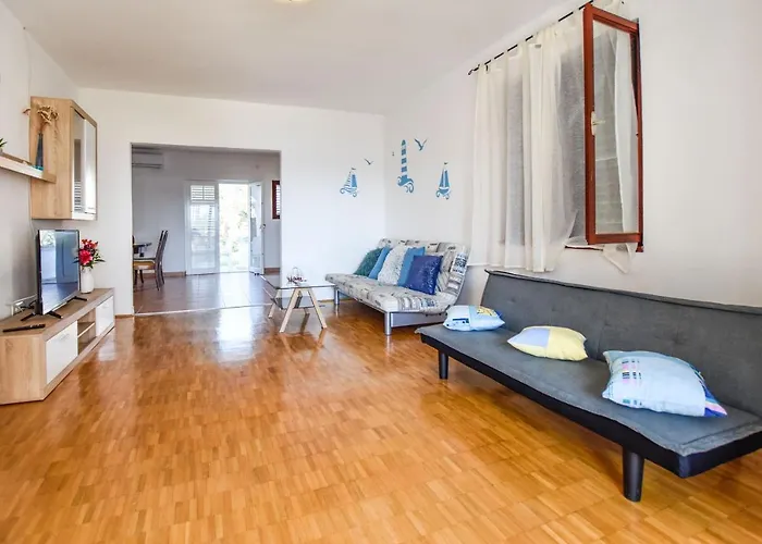 House Marko * Nevidane